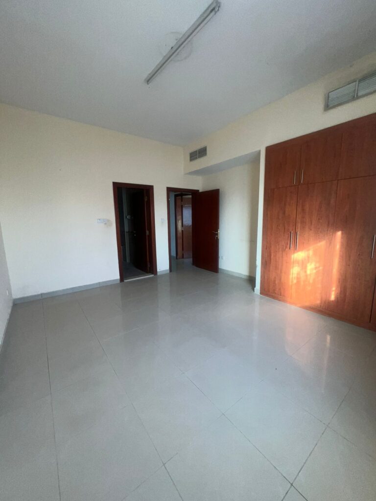 2 BHK Apartment for rent in A&F Tower