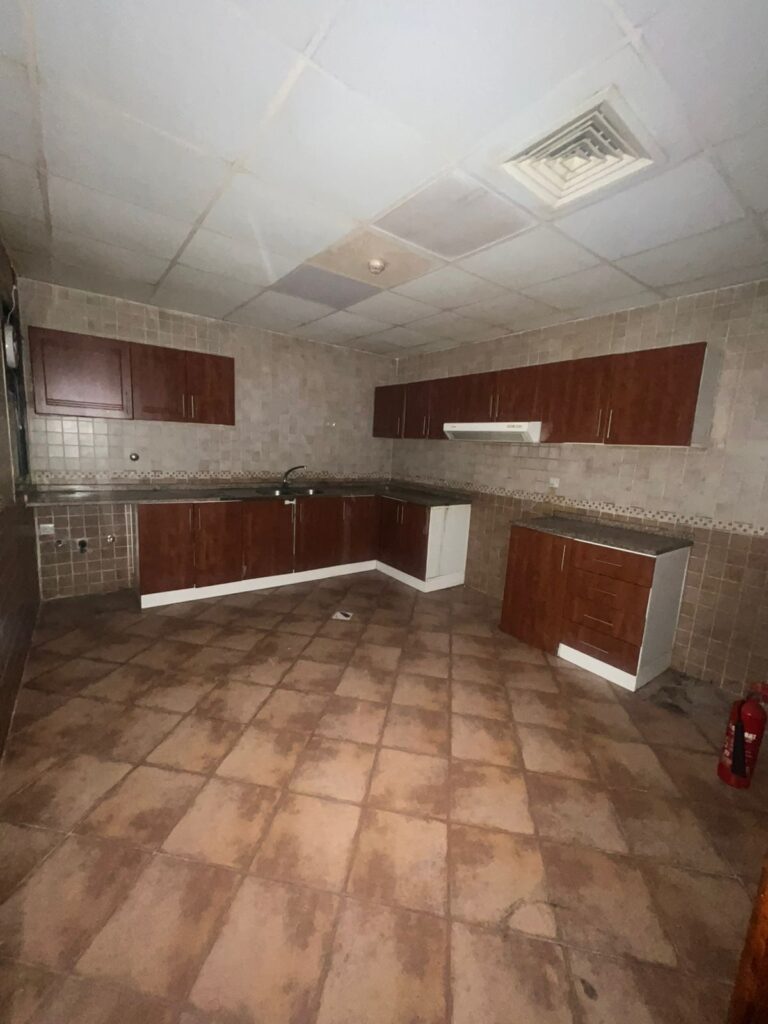 2 BHK Apartment for rent in A&F Tower