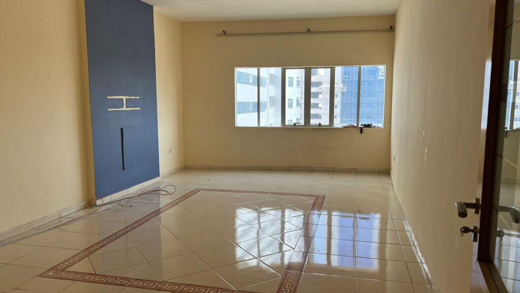 Very Spacious 3 Bedroom Apartment